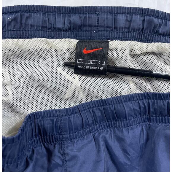 Vintage 90's Nike Stitched Logo Lined Swim Trunks Shorts Men's Large Blue Mesh - Picture 4 of 10